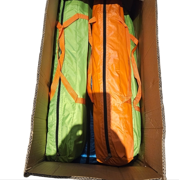 Double layer waterproof Summer camping tent orange color - Picture 2 of 4